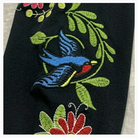 angel + premium Zoe embroidered leggings NWT - Picture 5 of 11